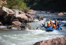 ล่องแก่งที่ไหนดี