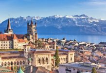 เมืองโลซานน์จัดทำแผ่นพับเส้นทางตามรอยพระบาทในหลวง รัชกาลที่ 9