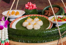 จับคู่ชายามบ่ายกับของว่างไทยสุดคลาสสิค : 1250 บาท/ 2 คน ดุสิตธานีกรุงเทพ