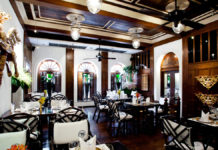 มา 2 จ่าย 1 มื้อเที่ยงแสนอร่อยที่บลู เอเลเฟ่นท์ บลูเอเลเฟ่นท์