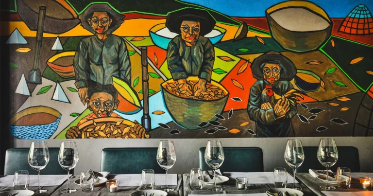 Feast Your Eyes at EAT ME